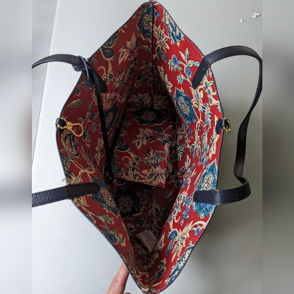 Large Reversible Ralph Lauren Navy/Floral Tote - Picture 3 of 9